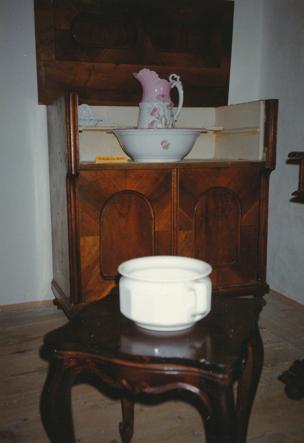 eika image